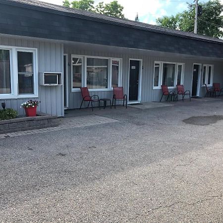 New Rockland Motel Bobcaygeon Εξωτερικό φωτογραφία